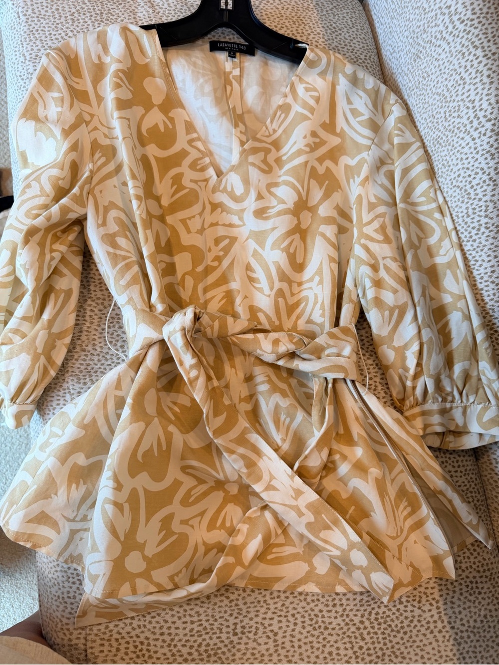 Lafayette 148 New York Beige and Cream Floral Wrap Top